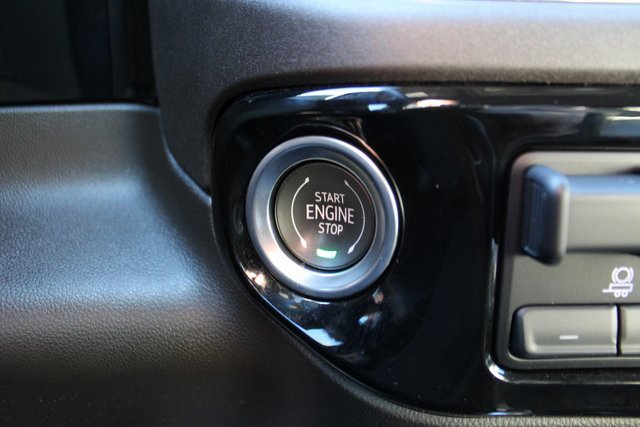 Used 2023 GMC Sierra 1500 SLT image 23