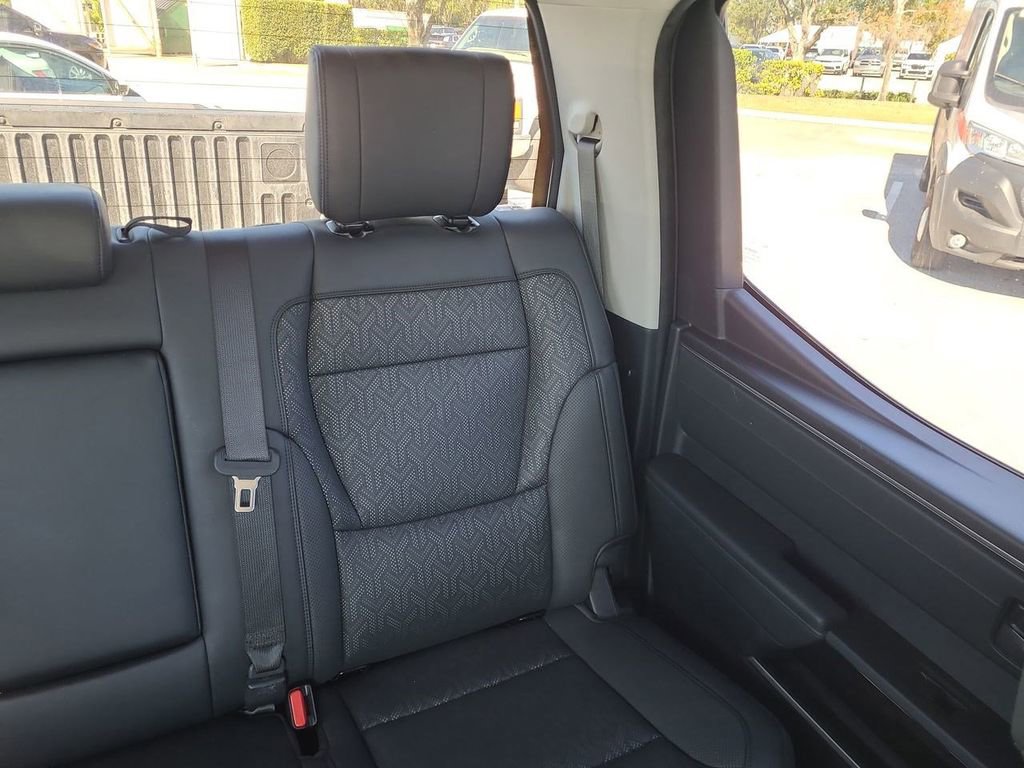 Used 2023 Toyota Tundra Limited image 6