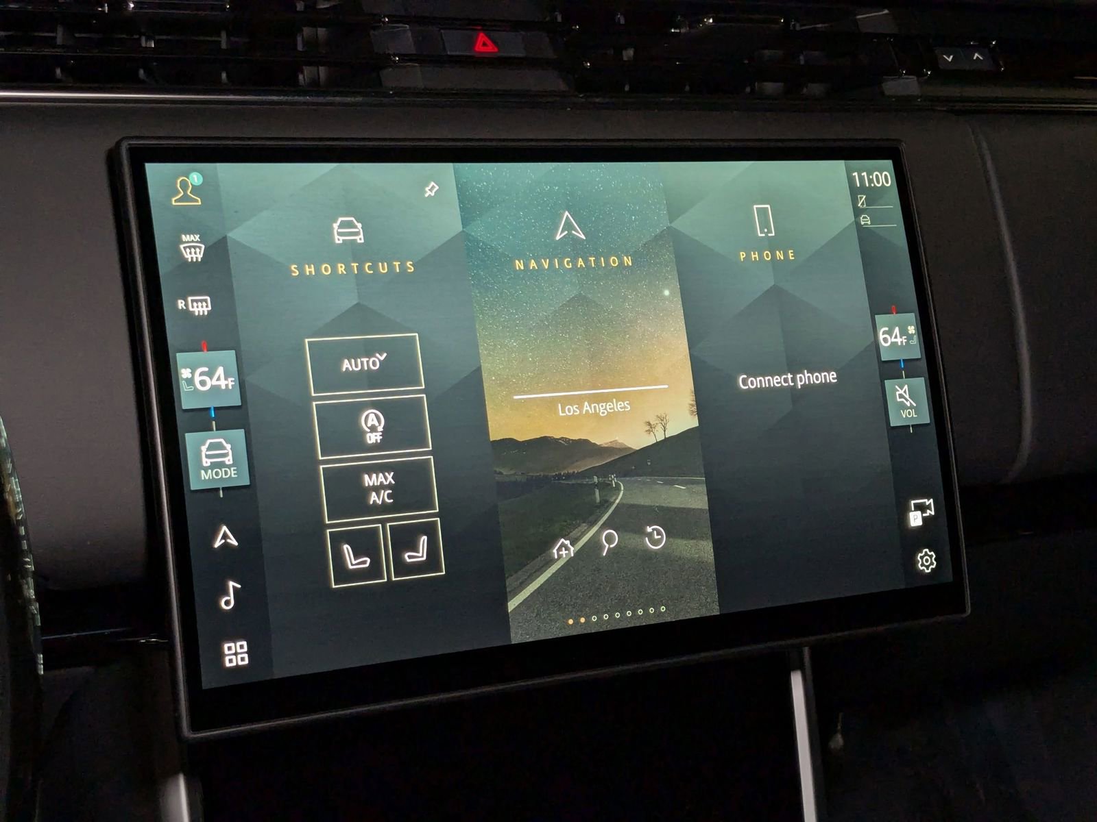 New 2025 Land Rover Range Rover Long Wheelbase SE image 12