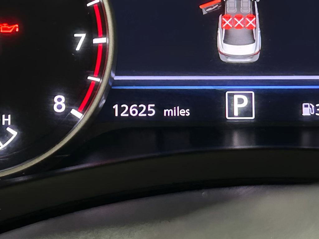 Used 2025 Nissan Sentra SV image 24