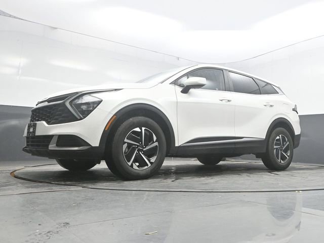 Used 2023 Kia Sportage LX AWD/4WD image 19