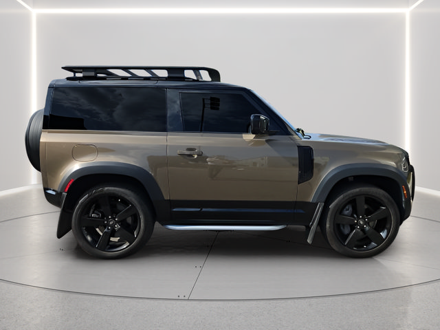 Used 2022 Land Rover Defender 90 X-Dynamic HSE AWD/4WD image 6