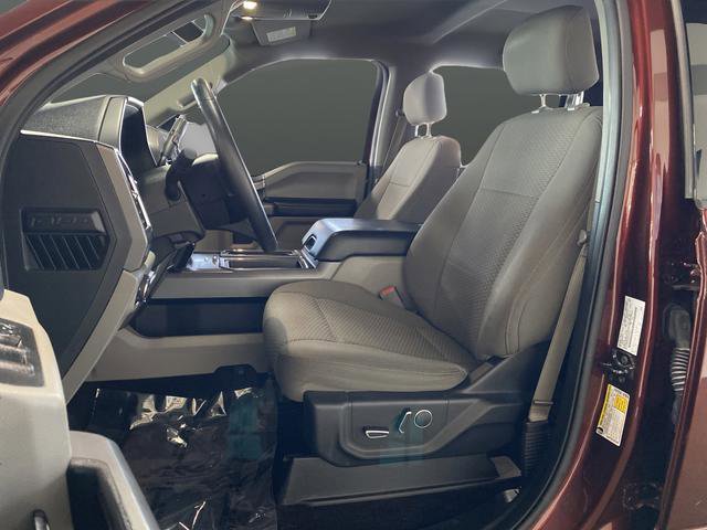 Used 2017 Ford F150 XLT w/ Equipment Group 302A Luxury image 4