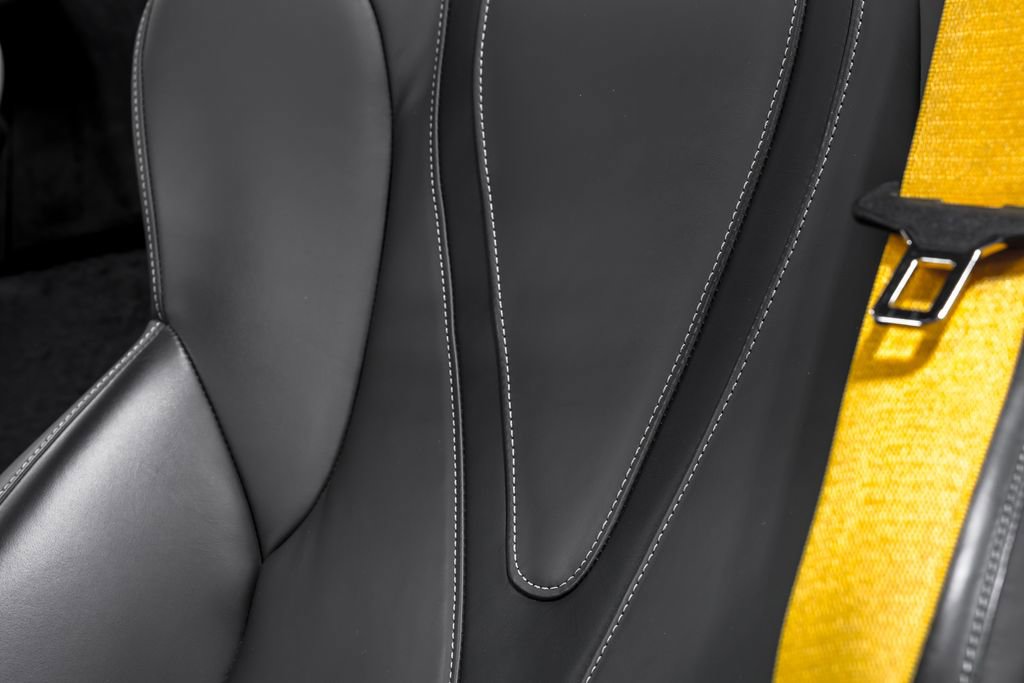 Used 2022 McLaren 720S Spider image 17