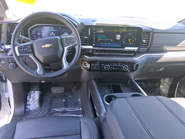 Used 2024 Chevrolet Silverado 2500 LTZ w/ LTZ Convenience Package image 12