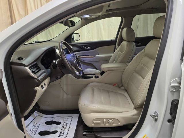 Used 2019 GMC Acadia Denali w/ Technology Package AWD/4WD image 15