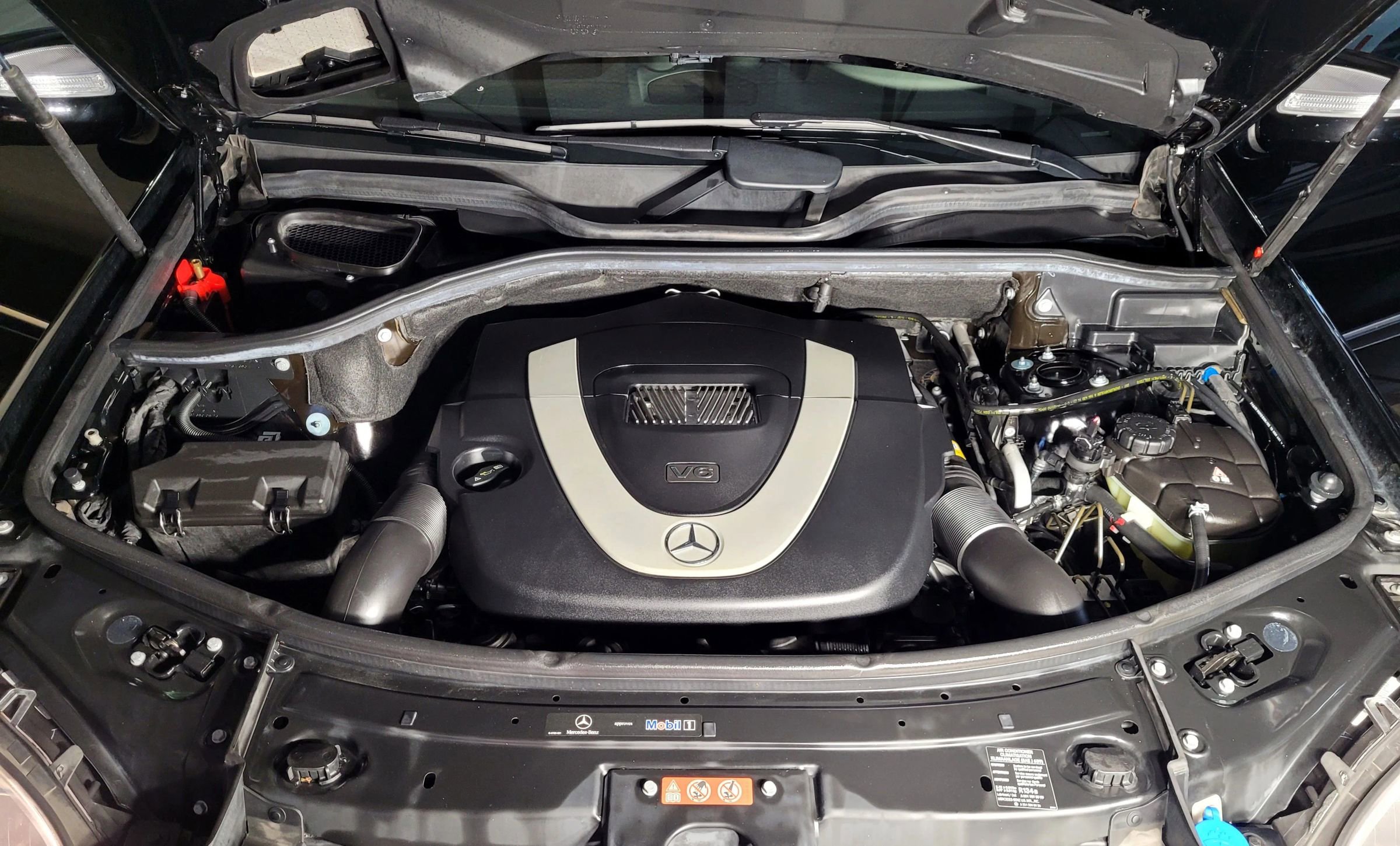 Used 2010 Mercedes-Benz ML 350 2WD image 44