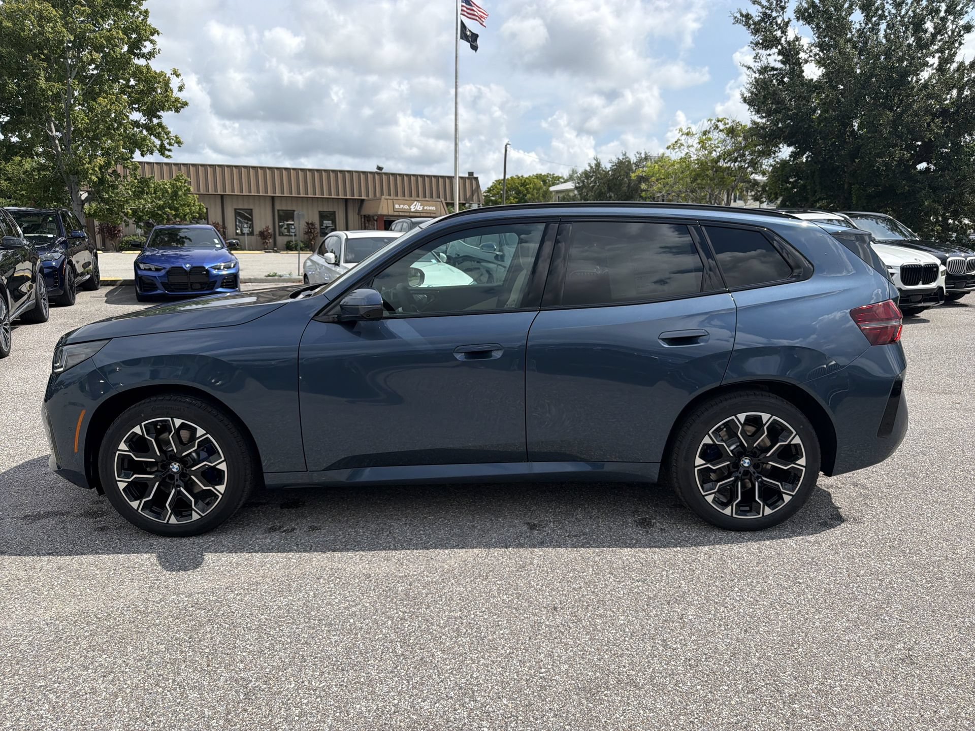 New 2026 BMW X3 xDrive30i w/ Premium Package AWD/4WD image 7