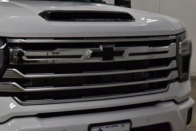 New 2026 Chevrolet Silverado 2500 High Country w/ Technology Package image 11
