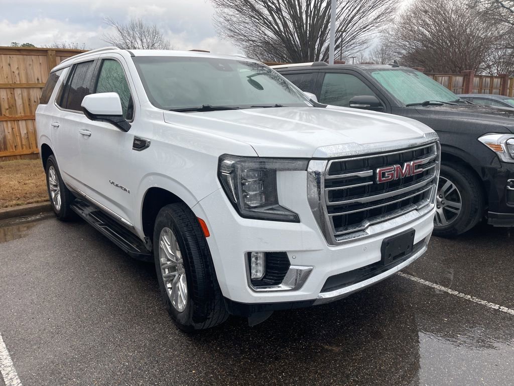 Used 2024 GMC Yukon SLT image 2