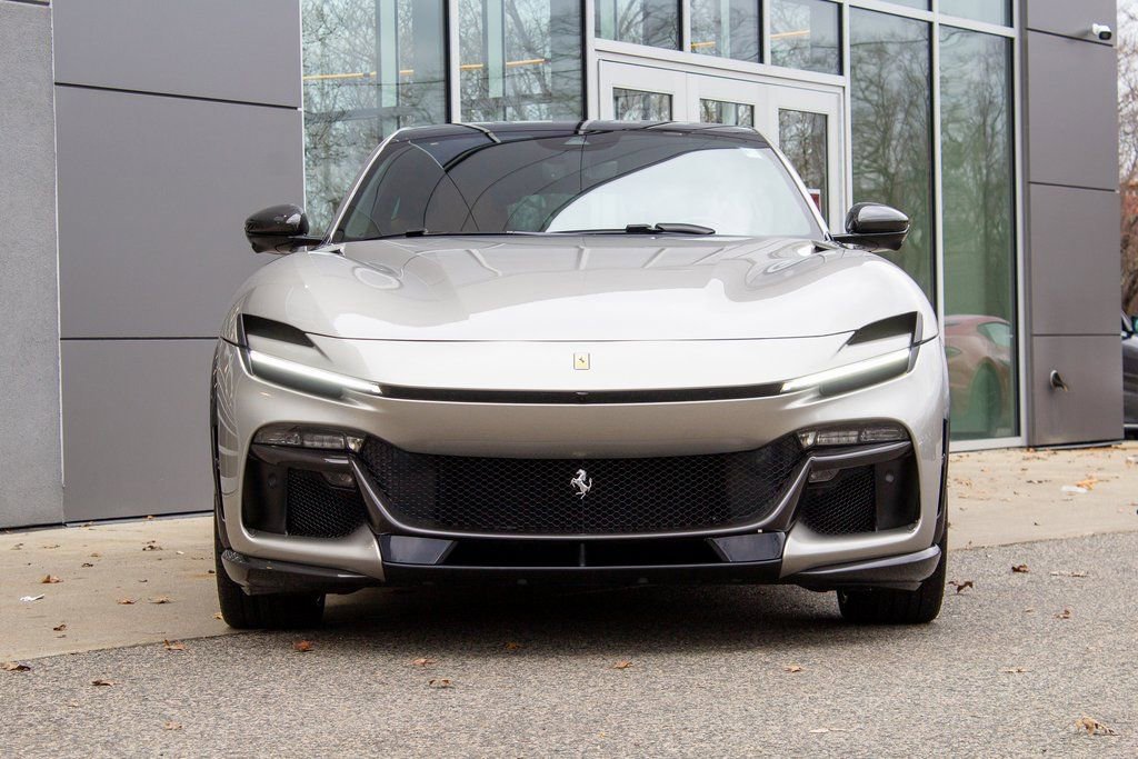 Used 2025 Ferrari Purosangue image 2