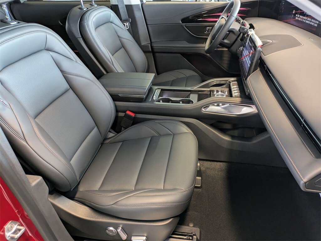 New 2026 Lincoln Nautilus Premier w/ Jet Appearance Package AWD/4WD image 43