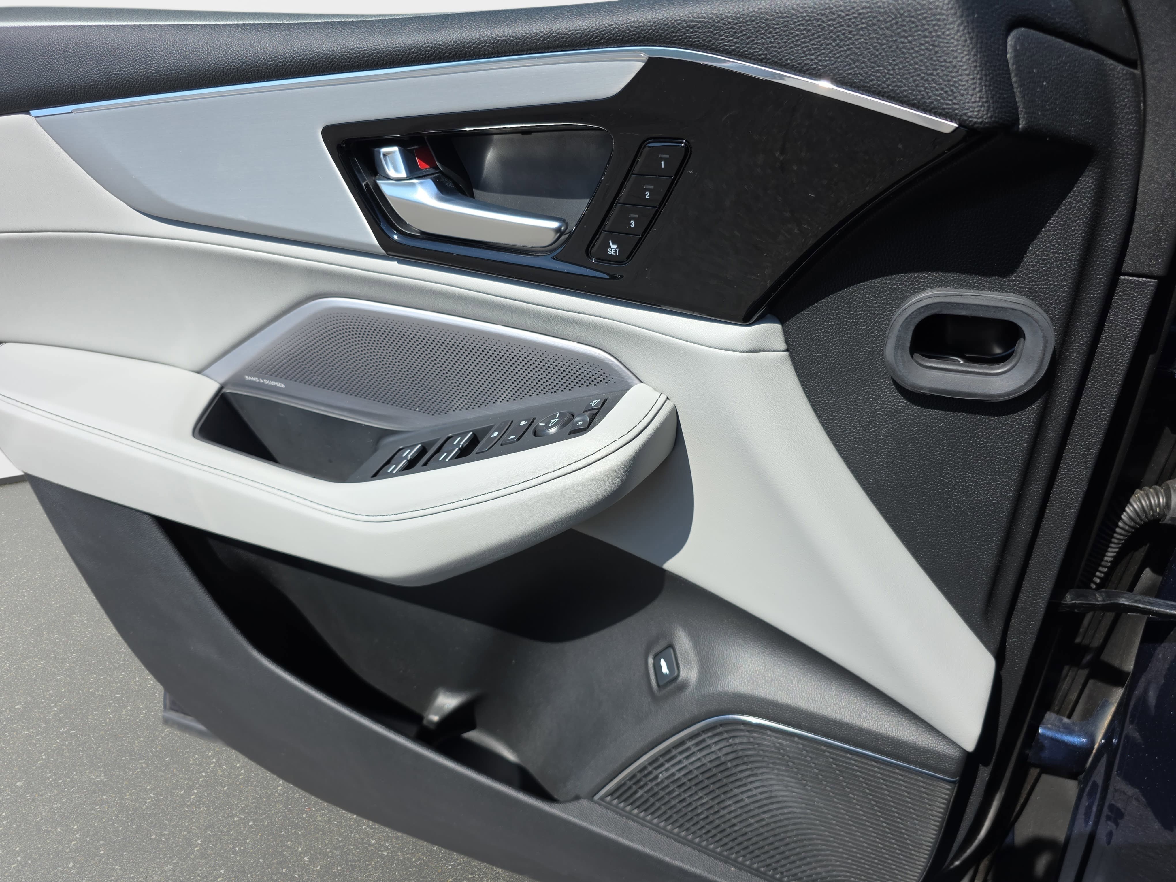 Certified 2026 Acura MDX FWD w/ Technology Package image 25