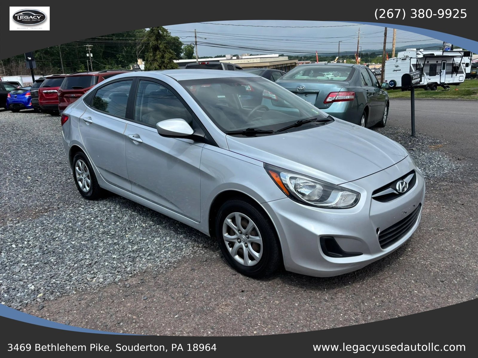 Used 2012 Hyundai Accent GLS FWD image 11