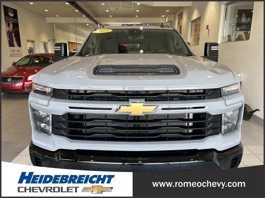 Used 2025 Chevrolet Silverado 2500 Custom w/ Custom Convenience Package AWD/4WD image 38