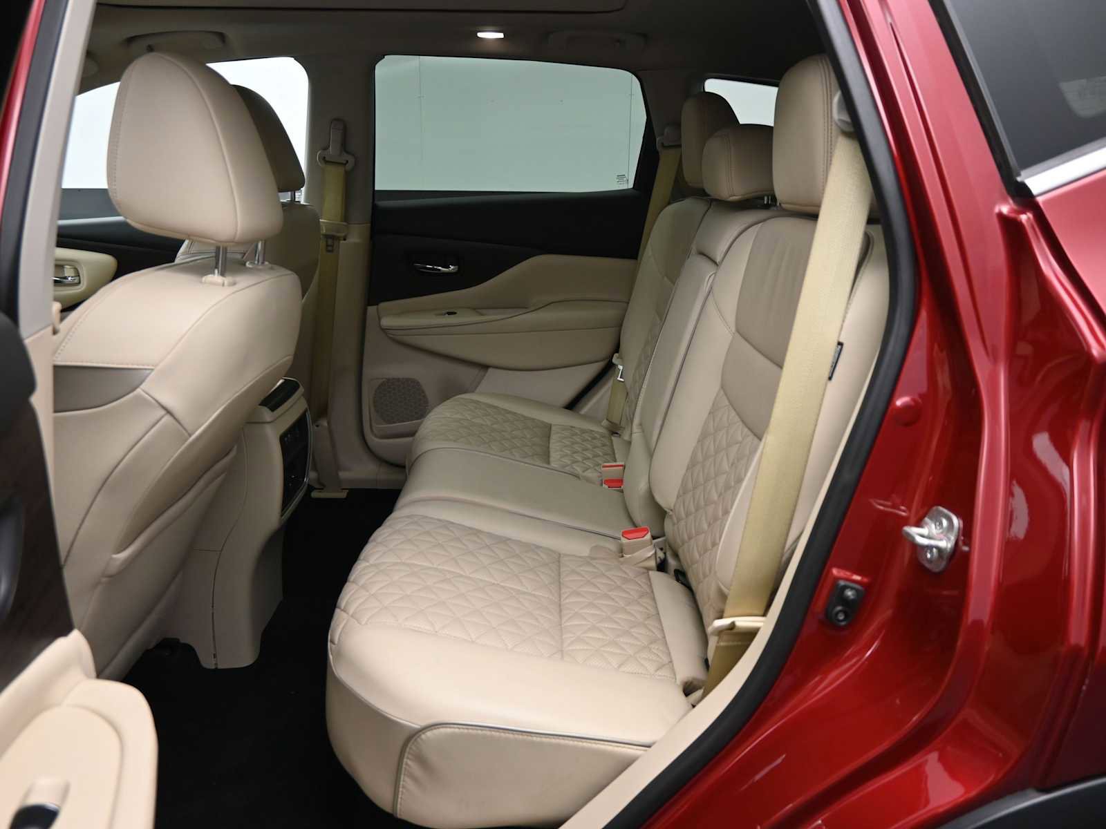 Used 2019 Nissan Murano Platinum image 12