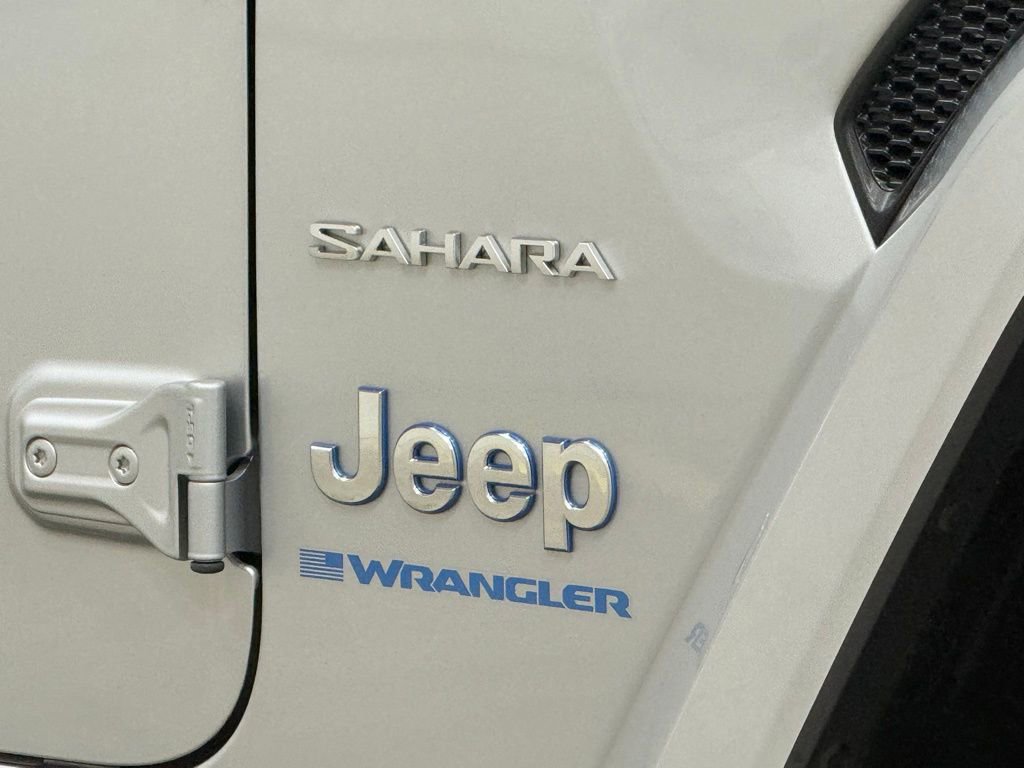 Used 2023 Jeep Wrangler Sahara w/ Cold Weather Group image 30