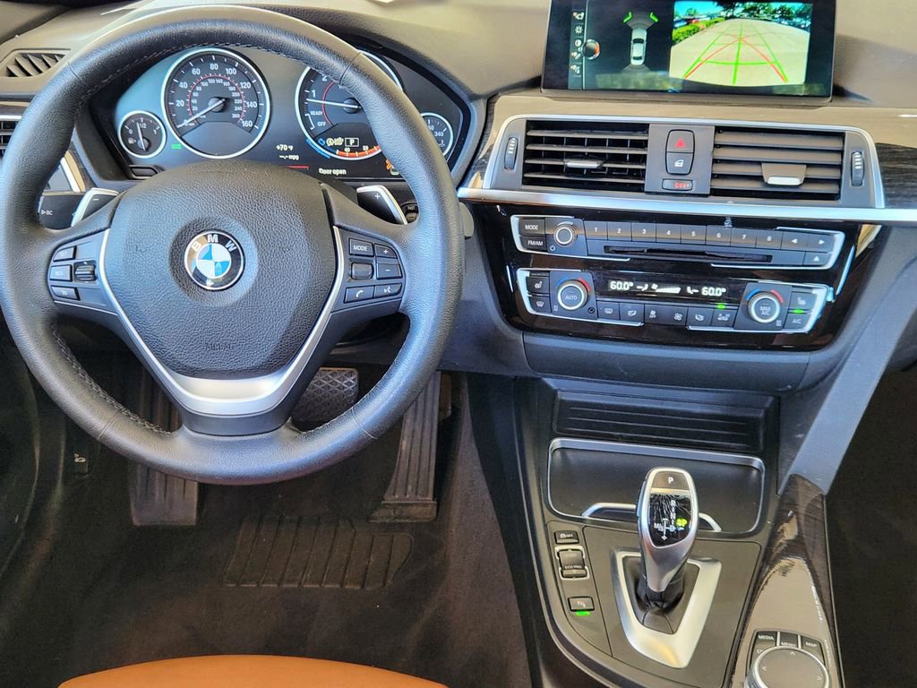 Used 2017 BMW 330i xDrive Sedan AWD/4WD image 28