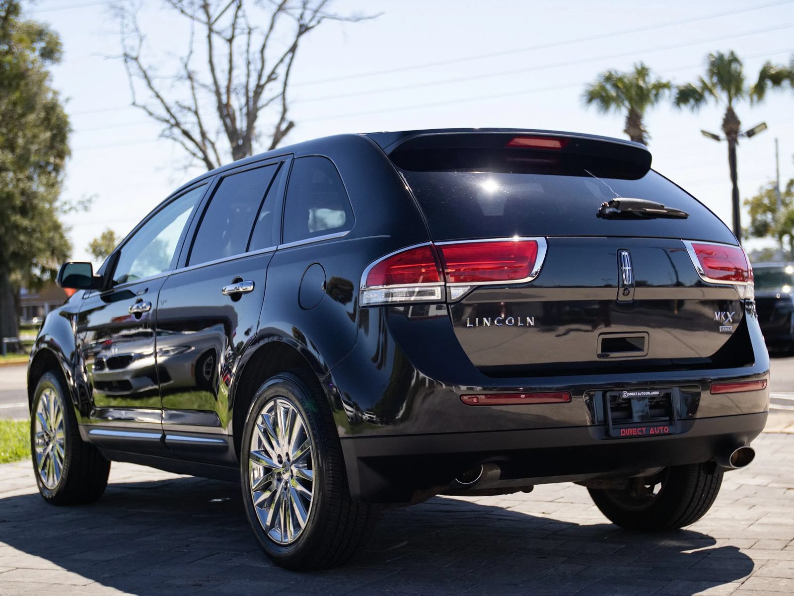Used 2015 Lincoln MKX AWD w/ Equipment Group 102A image 9