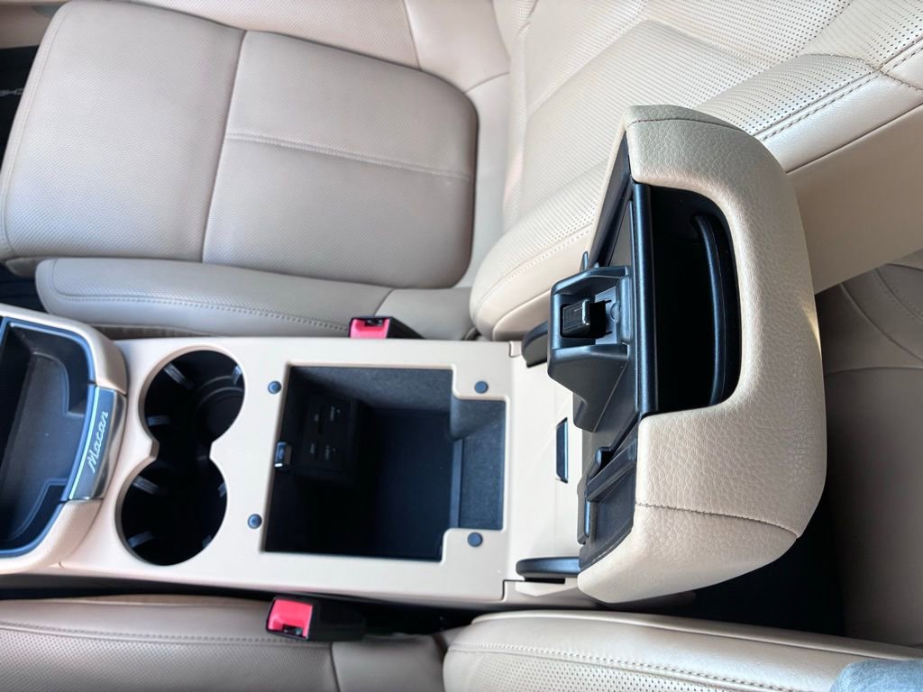 Used 2023 Porsche Macan S AWD/4WD image 47