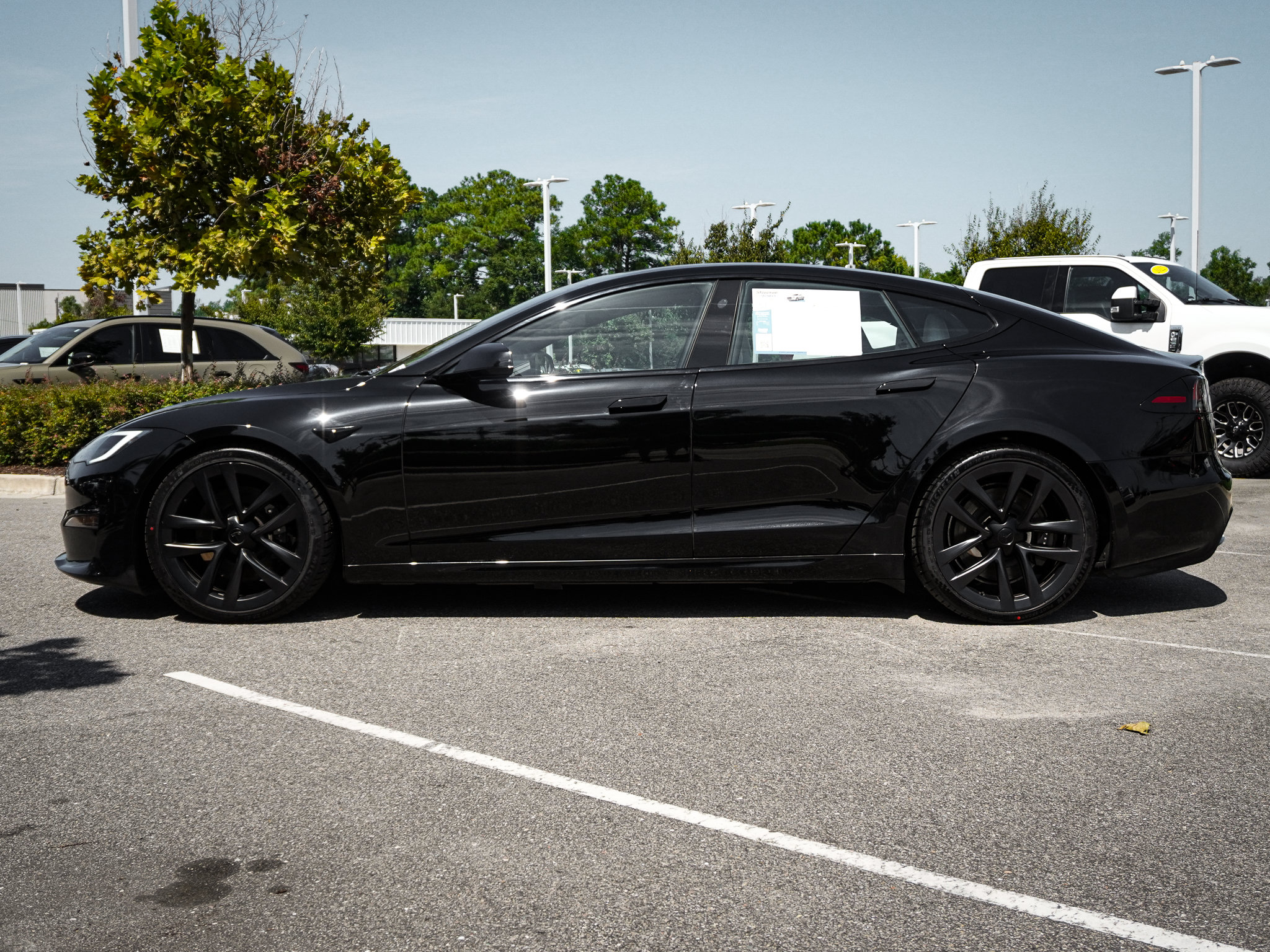 Used 2023 Tesla Model S AWD/4WD image 7