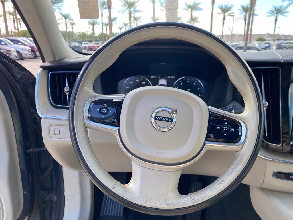 Used 2021 Volvo XC60 T5 Inscription AWD/4WD image 10
