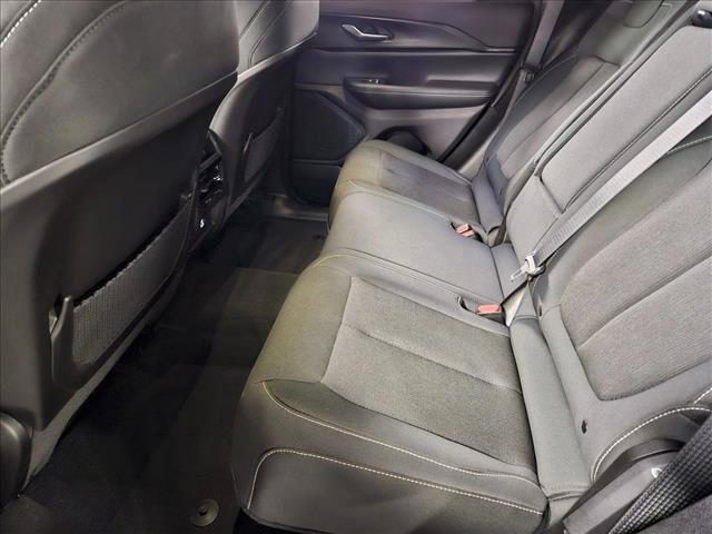 Used 2024 Jeep Grand Cherokee Laredo X RWD image 17