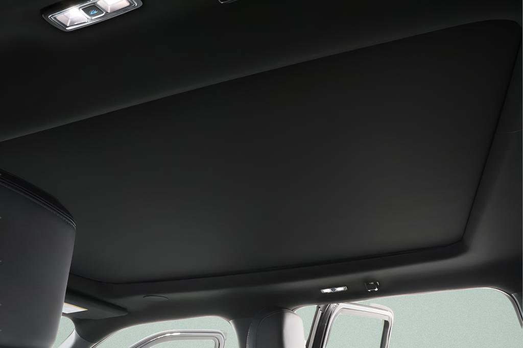 Used 2025 Ford F450 Platinum w/ FX4 Off-Road Package AWD/4WD image 10