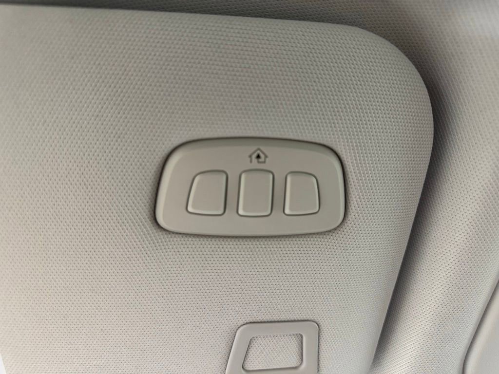 New 2026 Lincoln Nautilus Premier w/ Equipment Group 102A AWD/4WD image 50