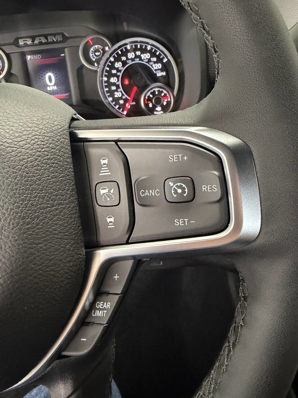 Used 2026 RAM 3500 Big Horn AWD/4WD image 12