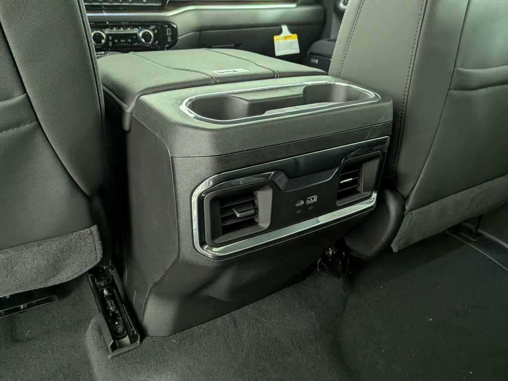 New 2026 GMC Sierra 1500 Elevation w/ Elevation Premium Package AWD/4WD image 33