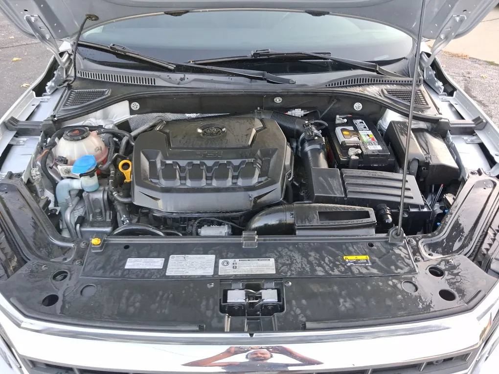 Used 2020 Volkswagen Passat 2.0T R-Line FWD image 13