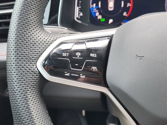 Used 2025 Volkswagen Jetta GLI Autobahn image 19