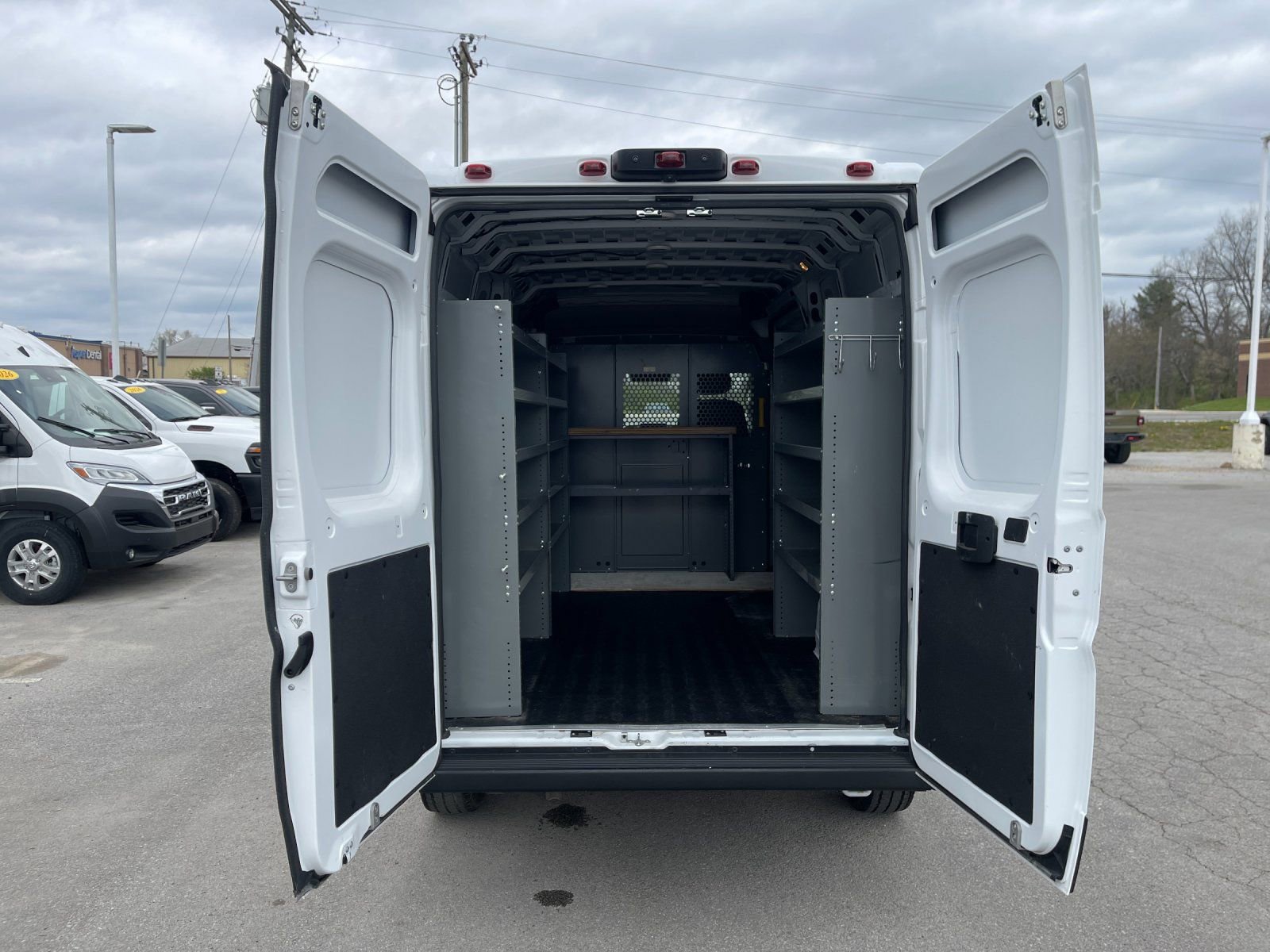 Used 2024 RAM ProMaster 2500 image 18
