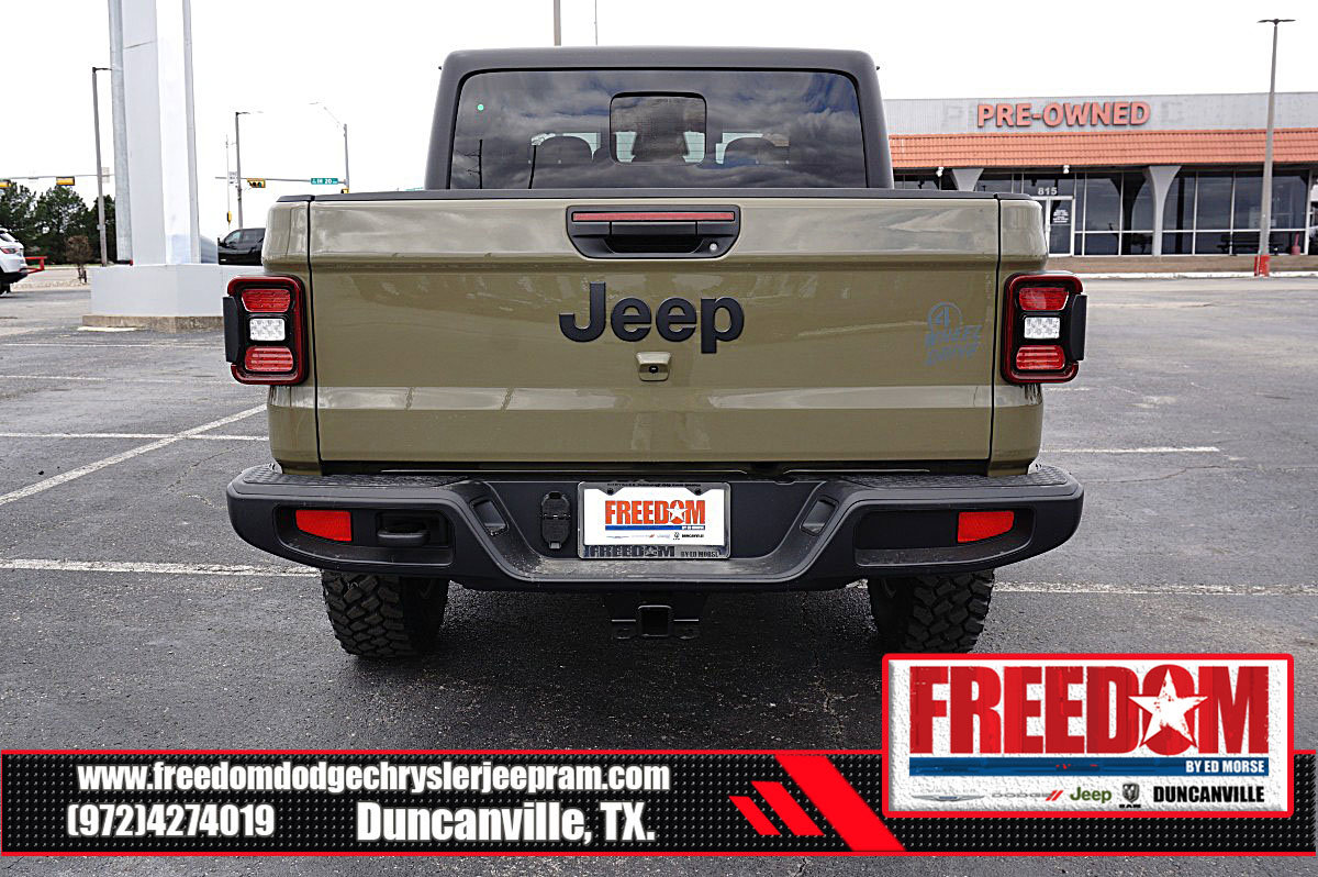 New 2026 Jeep Gladiator Willys AWD/4WD image 4