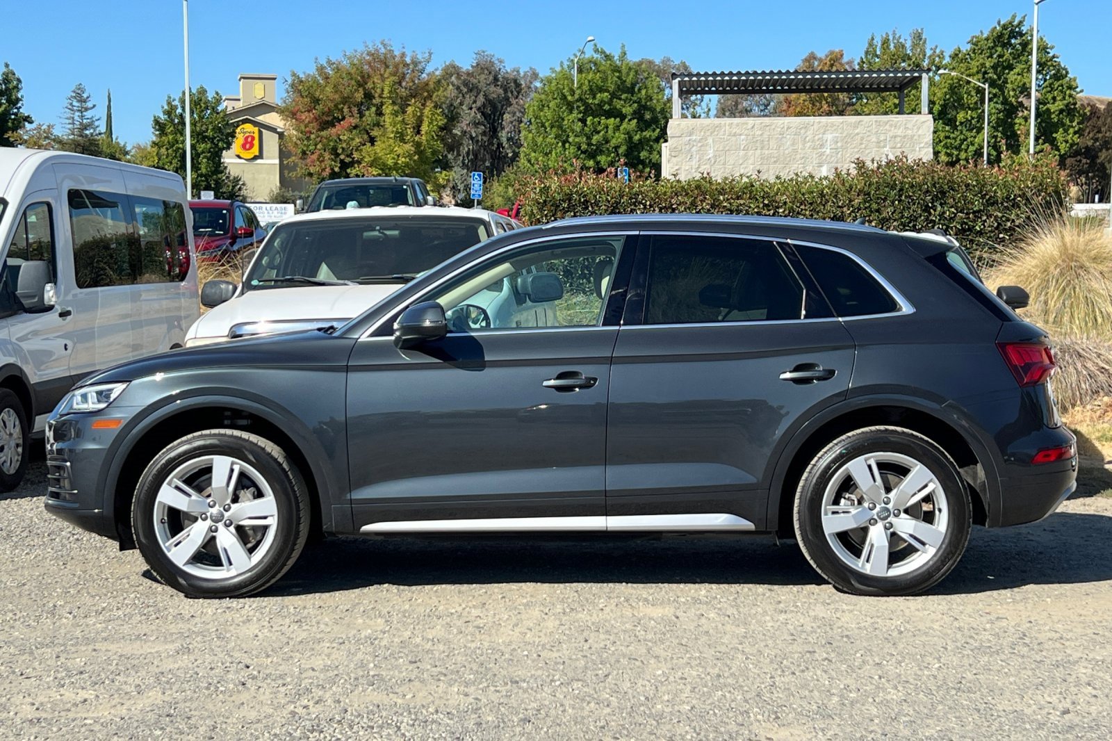 Used 2019 Audi Q5 2.0T Premium Plus w/ Premium Plus Package image 7