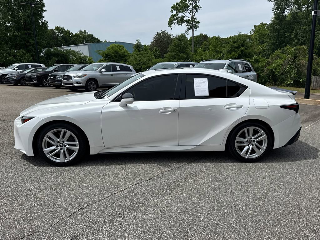 Used 2023 Lexus IS 300 w/ Comfort Package RWD image 4