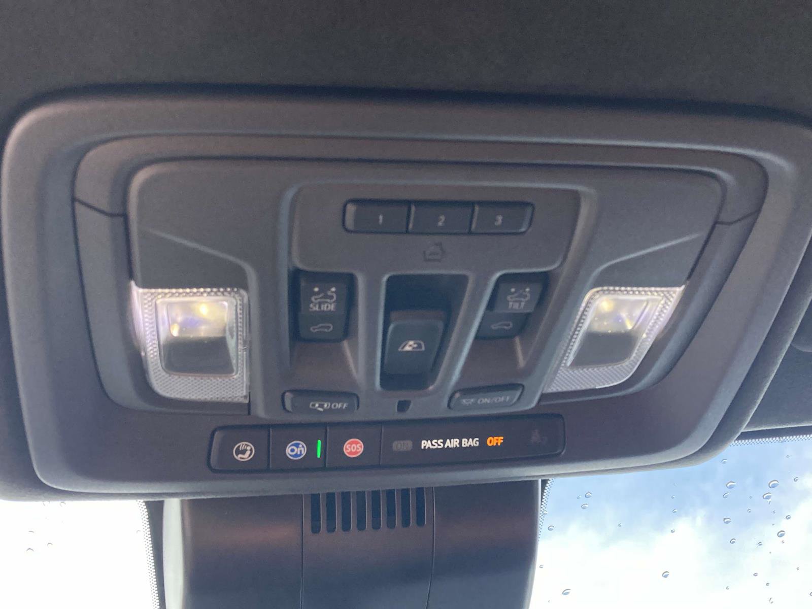 Used 2024 GMC Sierra 2500 Denali Ultimate image 17