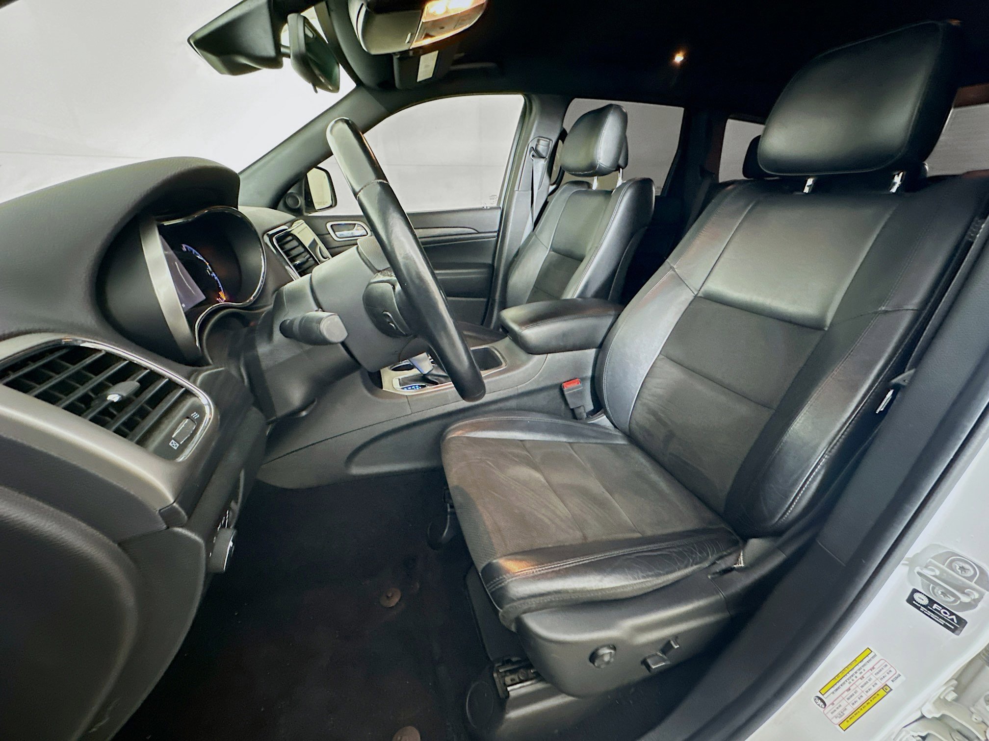 Used 2021 Jeep Grand Cherokee Laredo X AWD/4WD image 13
