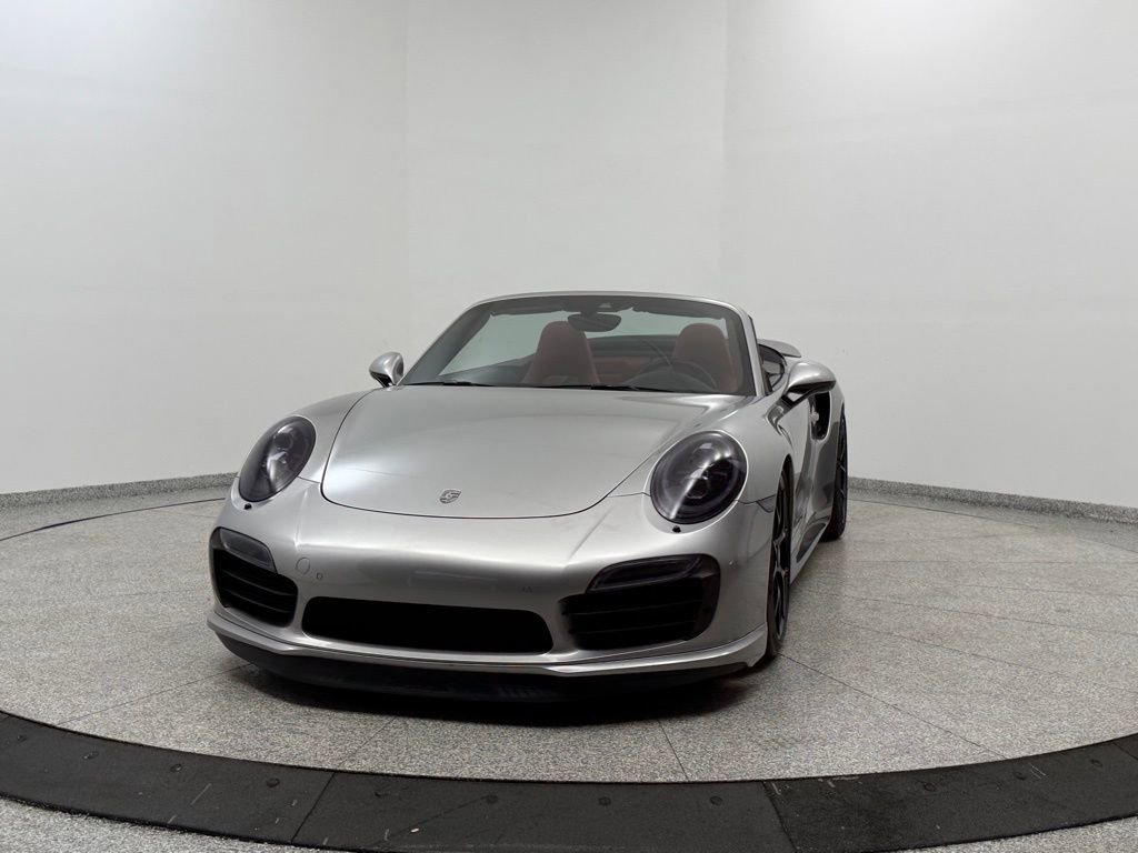 Used 2015 Porsche 911 Turbo S image 2