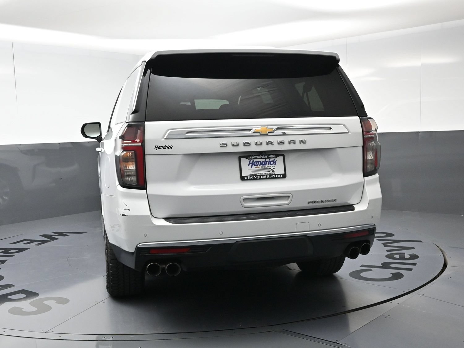 Used 2022 Chevrolet Suburban Premier RWD image 8