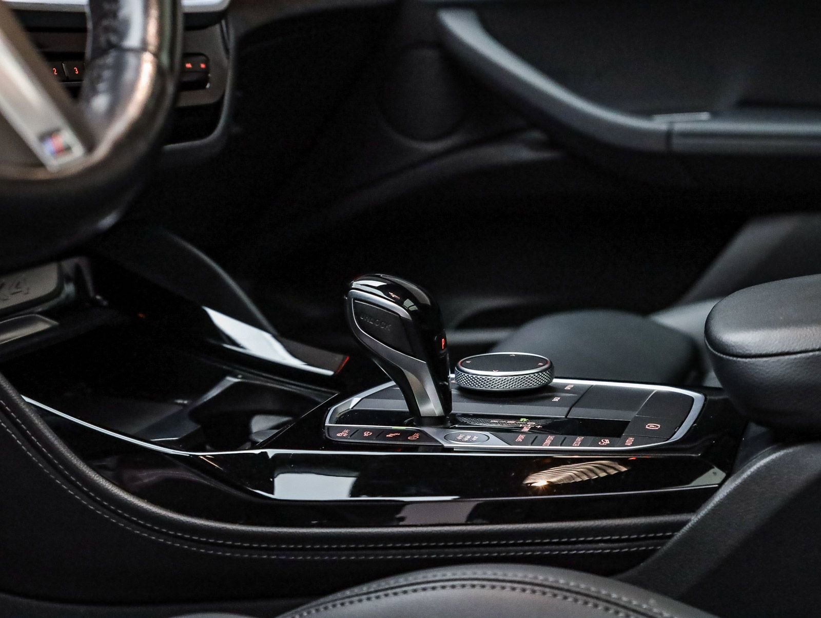 Used 2022 BMW X4 xDrive30i w/ M Sport Package 2 image 25