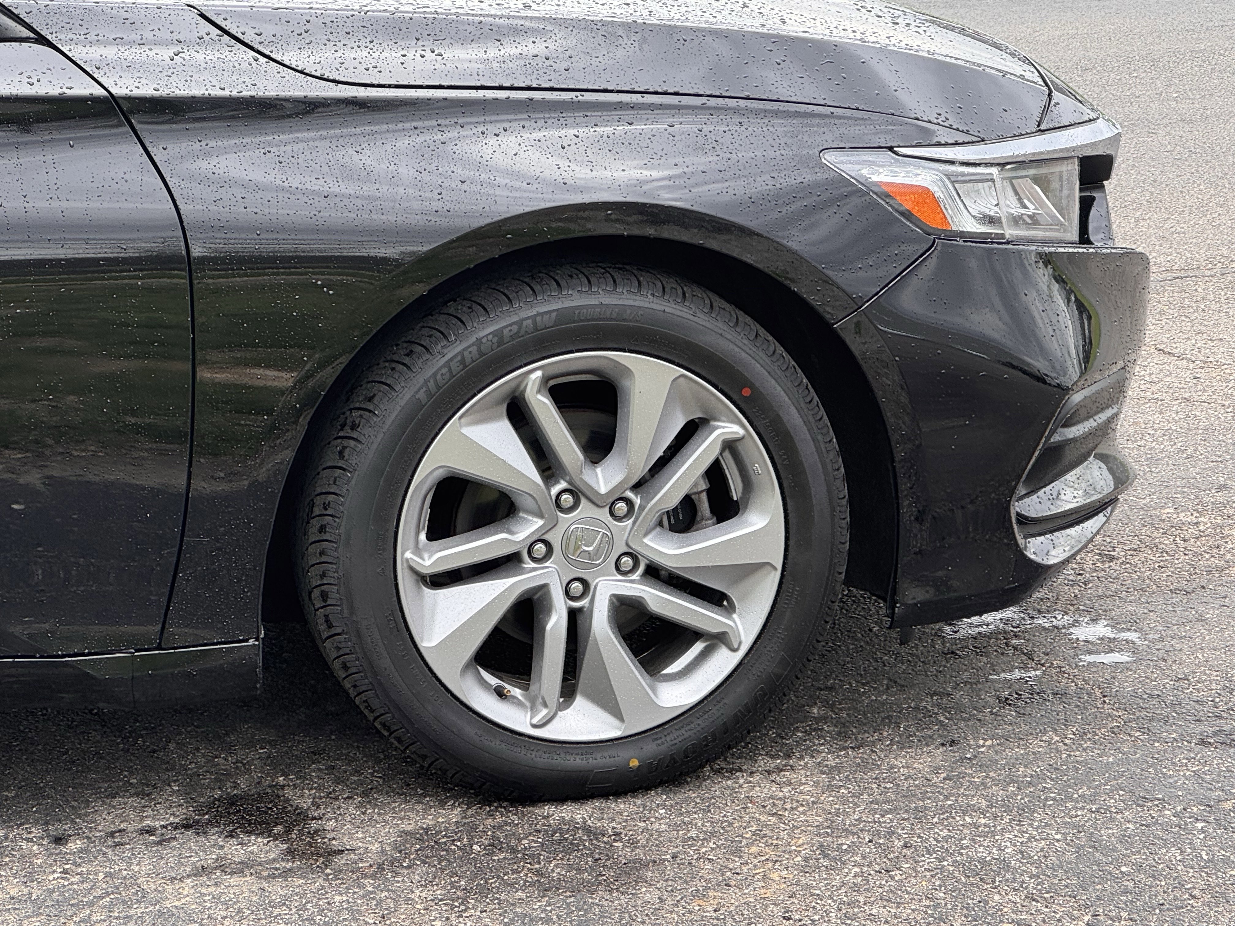 Used 2020 Honda Accord LX image 24