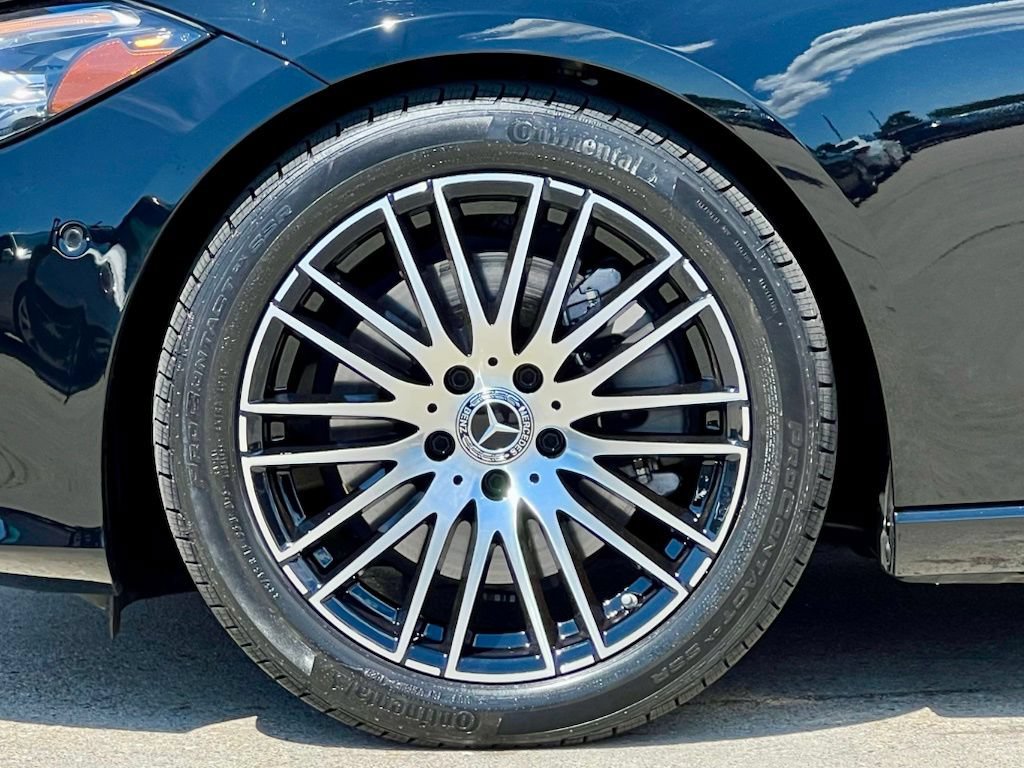 Certified 2023 Mercedes-Benz C 300 4MATIC Sedan image 10