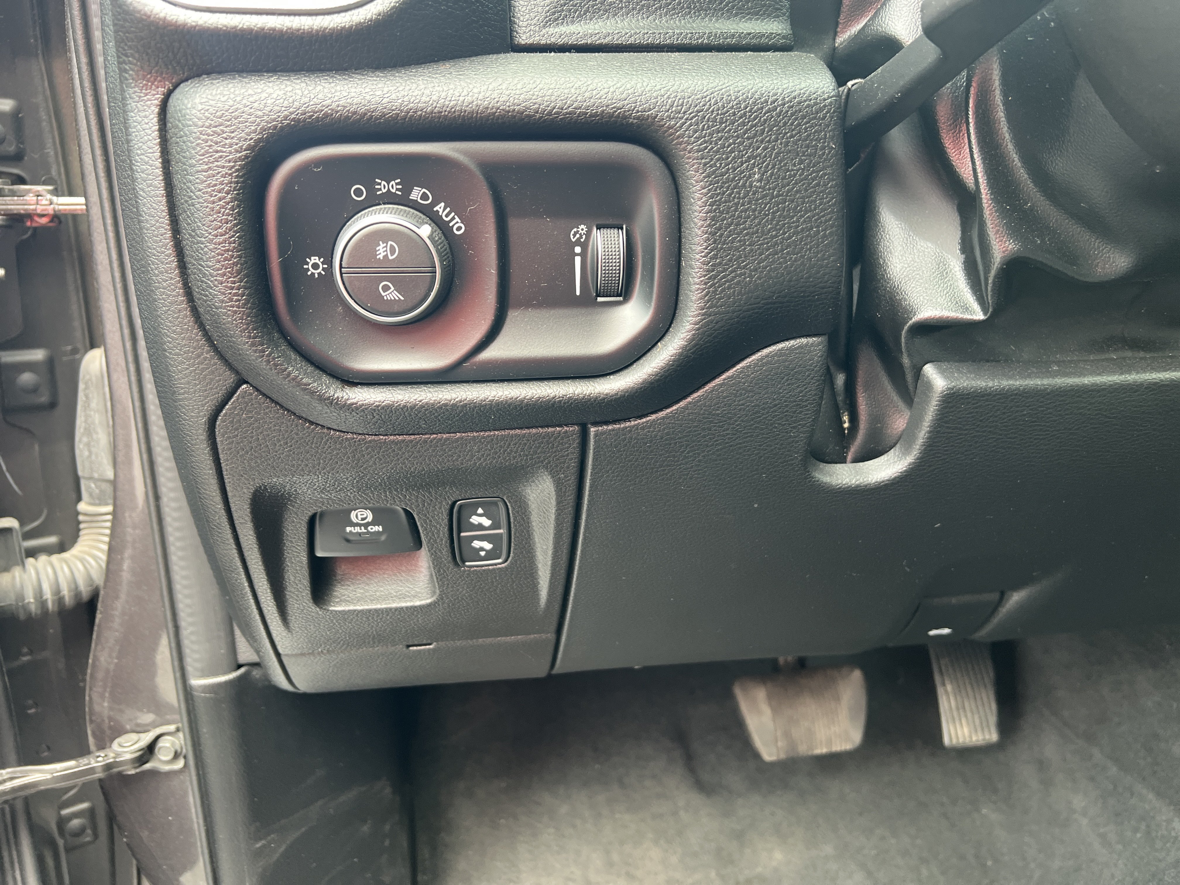 Used 2022 RAM 1500 Big Horn AWD/4WD image 26