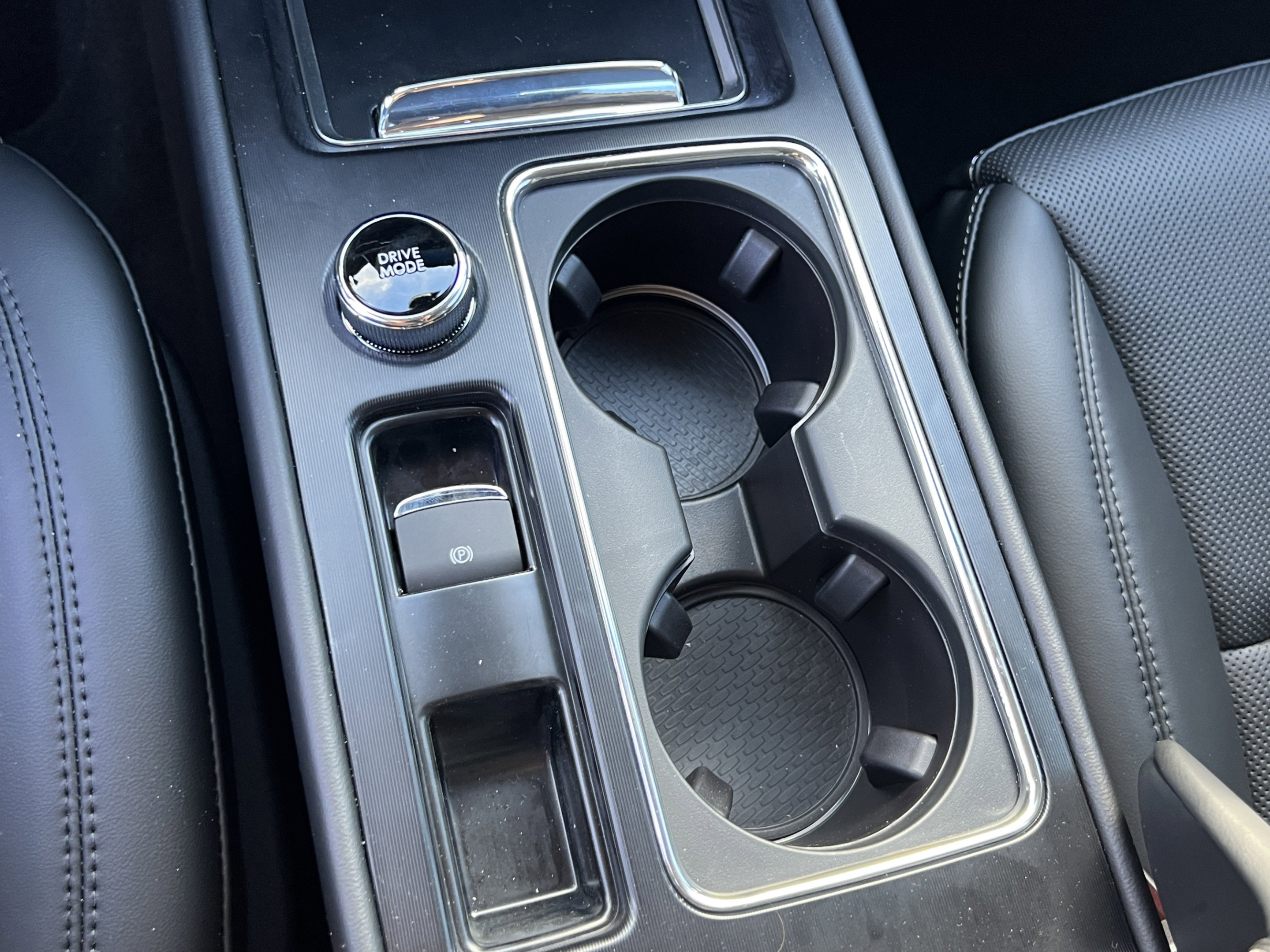 New 2025 Lincoln Corsair Grand Touring AWD/4WD image 17