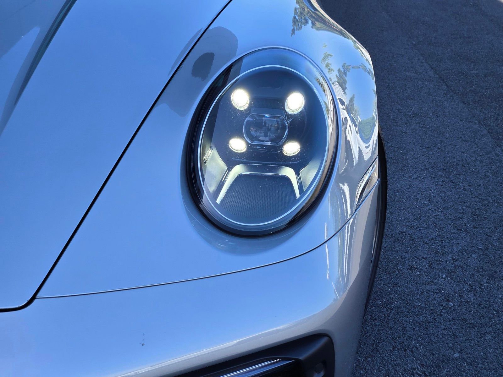 Certified 2024 Porsche 911 Carrera 4S w/ Sport Package AWD/4WD image 12