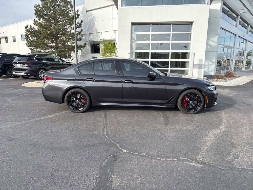 Used 2023 BMW 540i xDrive w/ Executive Package image 6