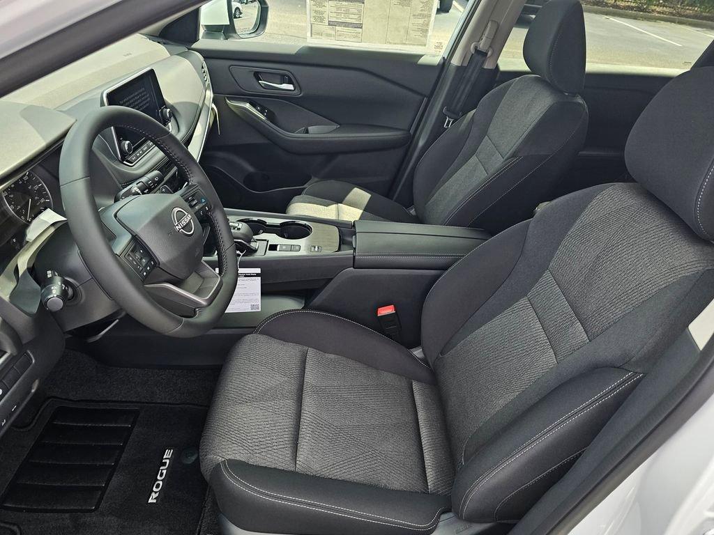 New 2026 Nissan Rogue SV FWD image 15