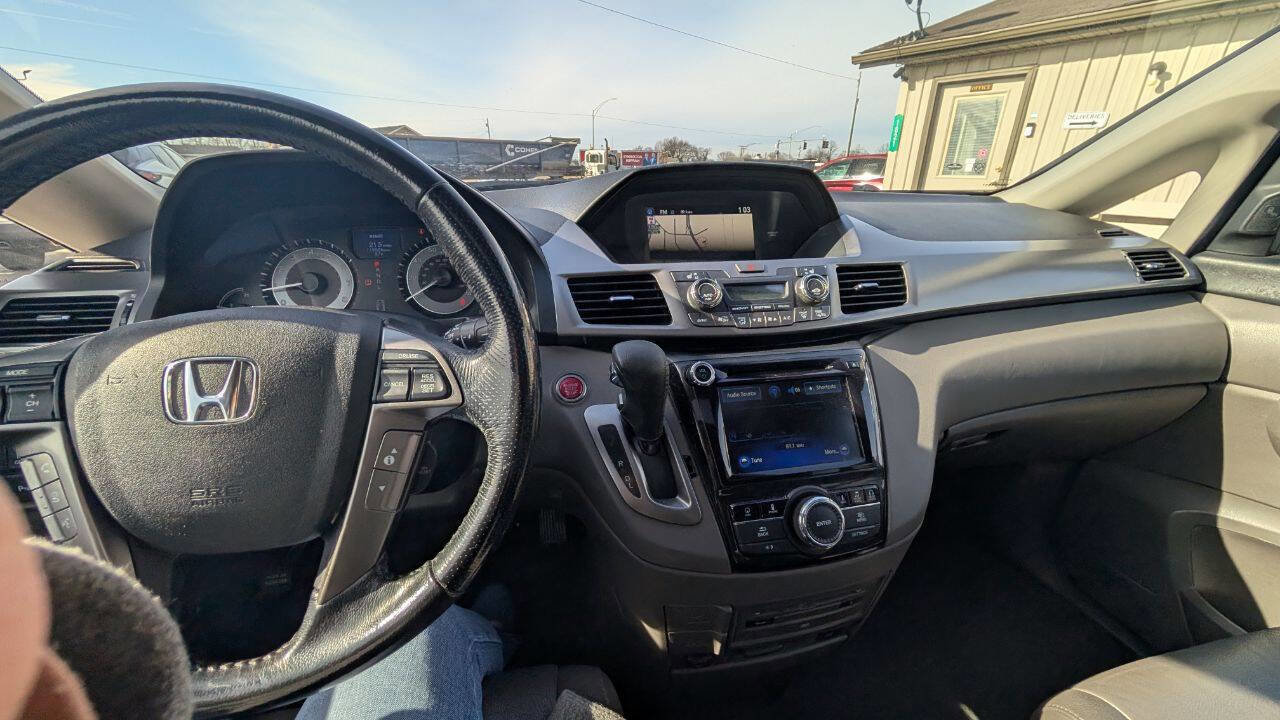 Used 2016 Honda Odyssey Touring Elite image 31